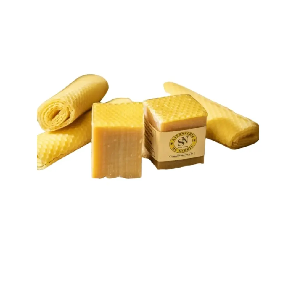 tradition-miel-cire-PhotoRoom.png-PhotoRoom