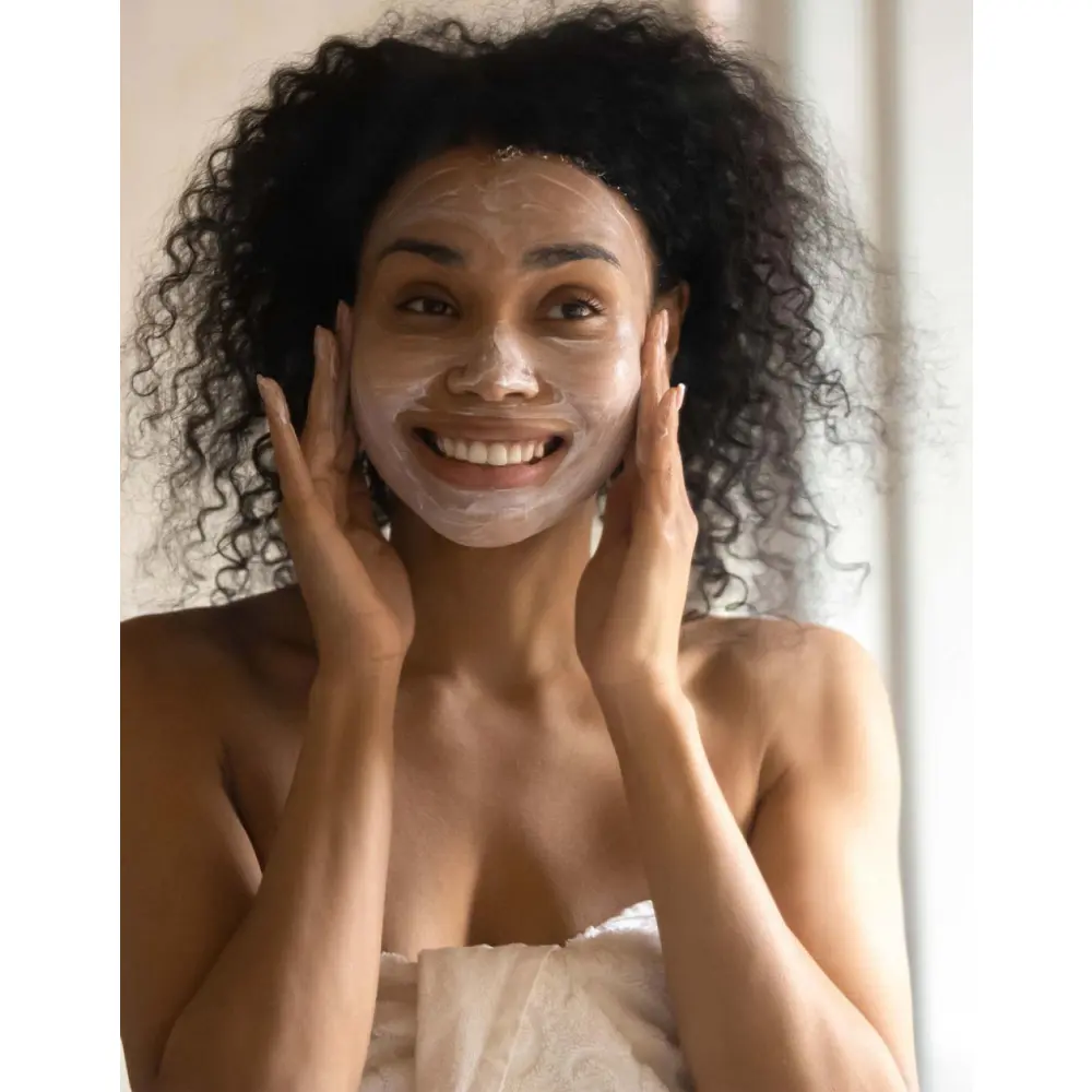 ium-paris-soin-visage-bio-exfoliant-gommage-masque-affine-illumine-nourrit-efficace-mineral-femme_800x