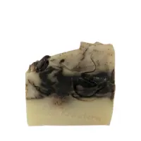 peelingseife-coffee-bean-sanftes-peeling-mit-gemahlenem-kaffee-nur-aus-natuerlichen-zutaten-vegan-80-g_2-removebg-preview