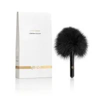 YFL01E06.New_Caressing_feather_plume_caresse_yesforlov.wb