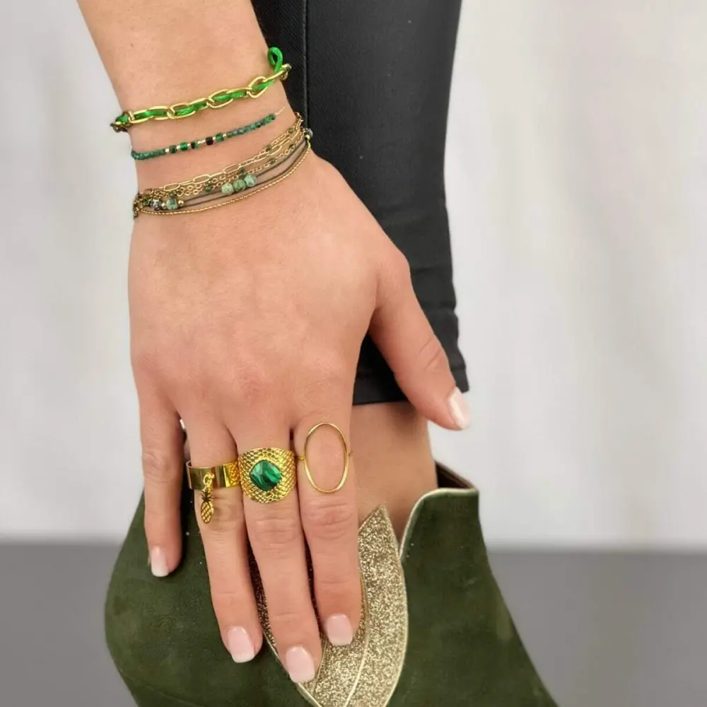 malachite-bracelet-mannequin-boutique-bijoux-toulouse