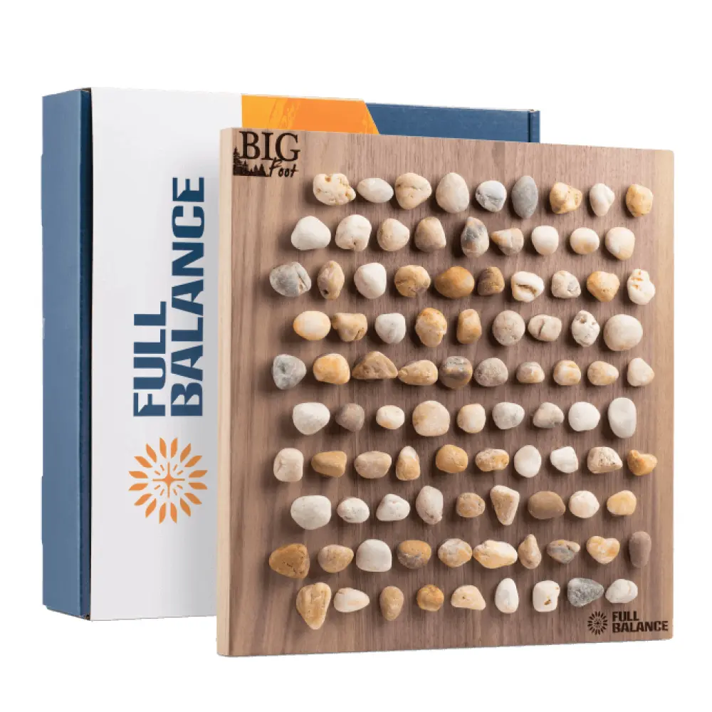 fussreflexzonenmassage-brett-nussholz-big-foot-680x680