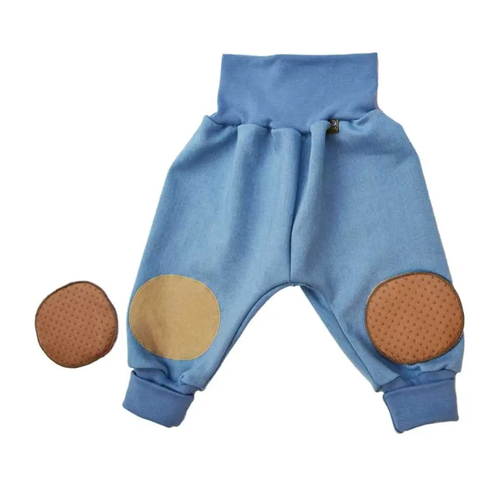 Krabbelhose-eisblau-mit-Knieschoner