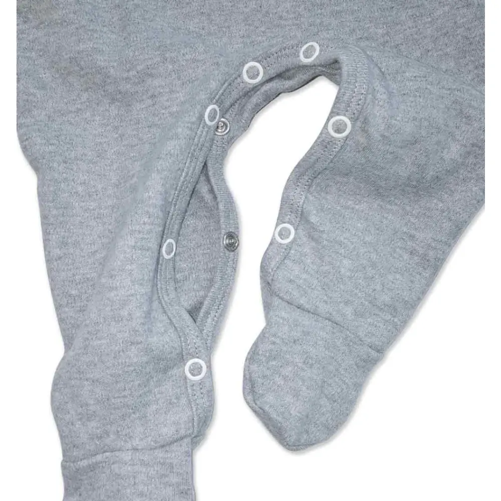 Strampler-weiss-grau-micky-mouse-wickeloeffnung-nickelfreie-druckknoepfe