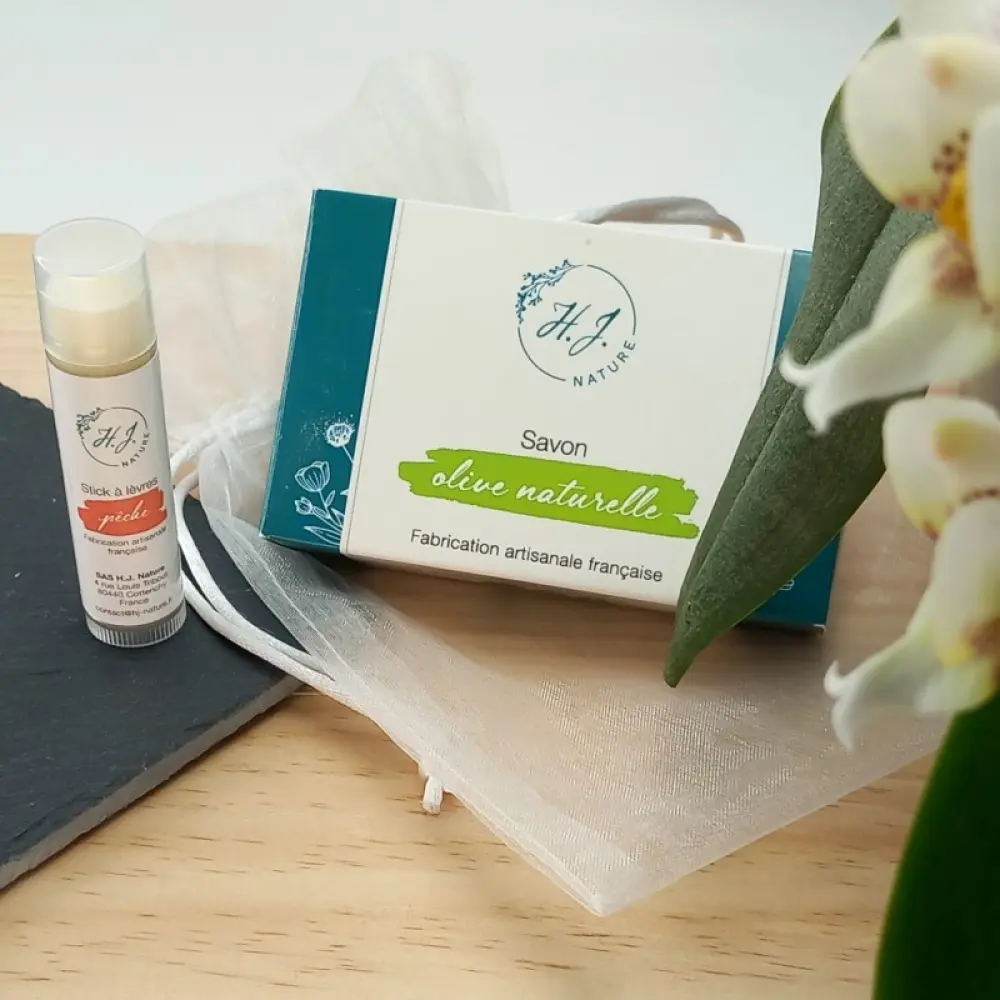 pochette-1-savon-olive-naturelle-et-1-stick-peche