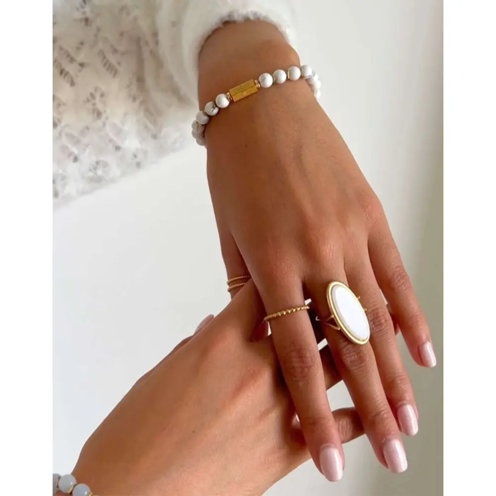 bracelet-caixa-howlite-acier-inoxydable-mannequin