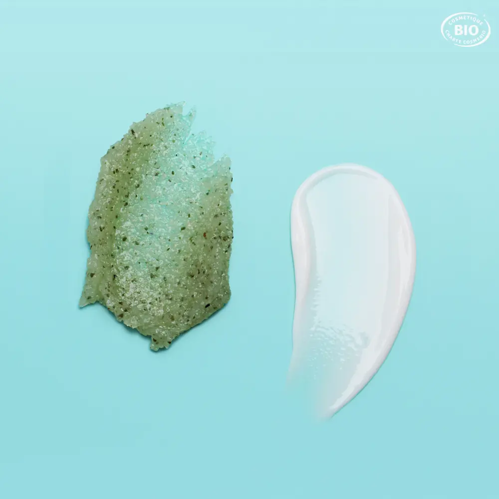 Coffret-duo-happy-body-cozie-gommage-exfoliant-texture-scrub-et-lait-corporel-hydratant