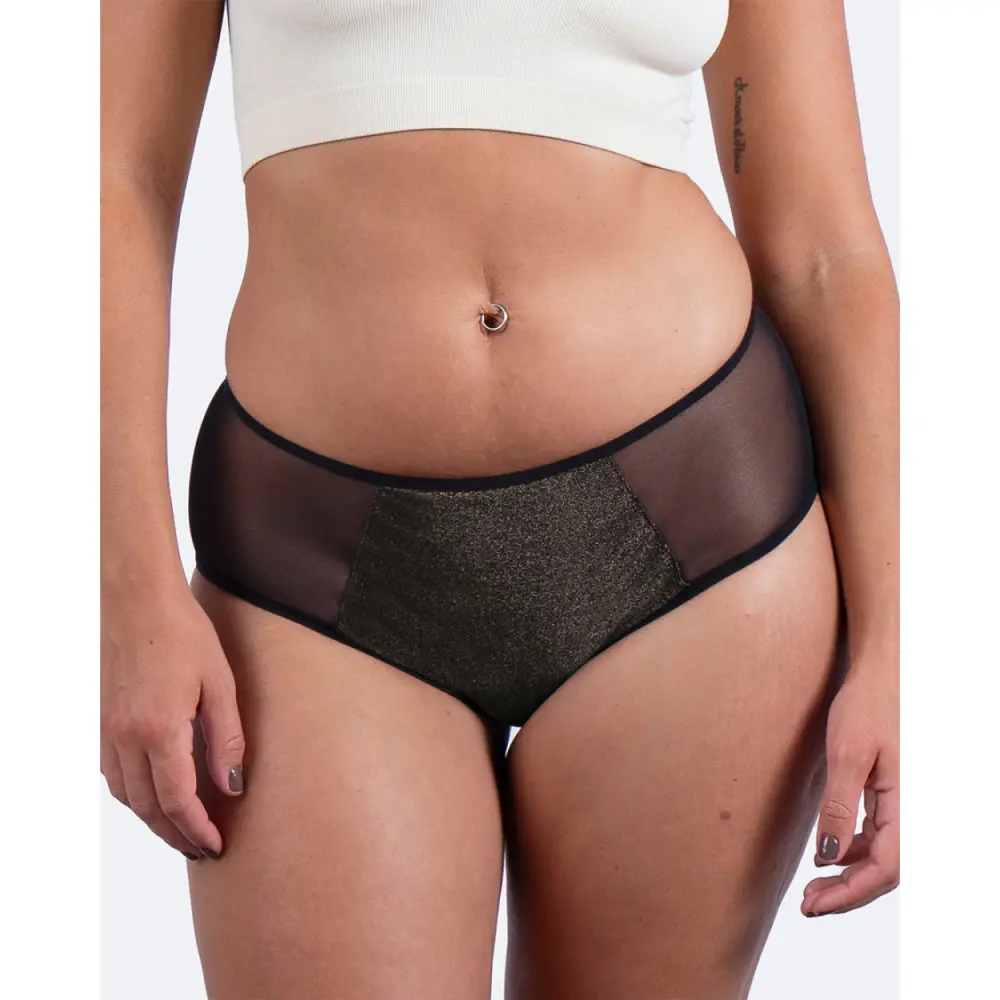 2_FACE_77289638-3a8e-4462-a084-b0f933564195_900x