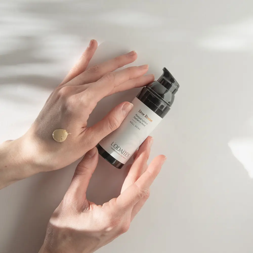lodaites_masque-lumiere_lifestyle_800x