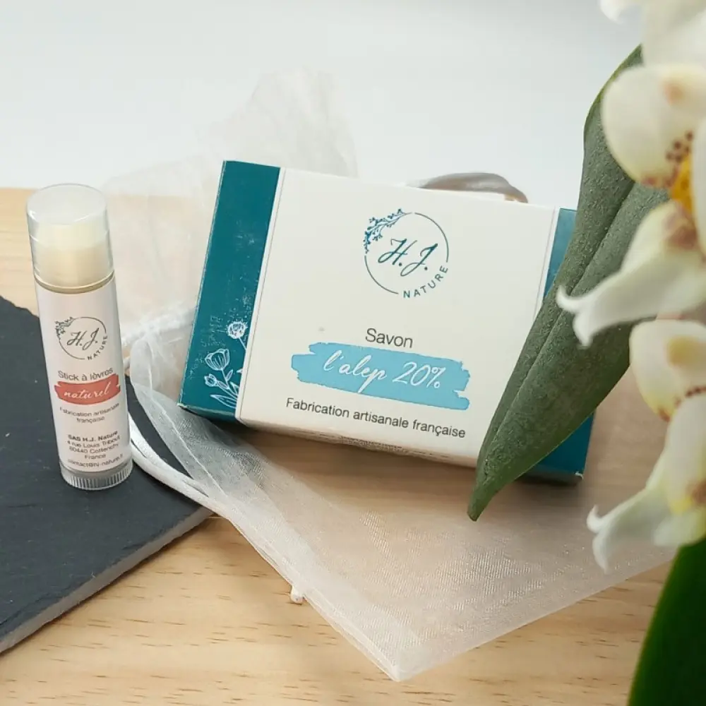 pochette-1-savon-alep-20-et-1-stick-naturel