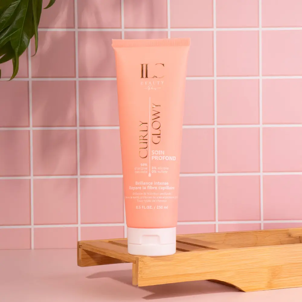 CURLYpardigitalabs_0005_Remplissagegeneratif27_1054a714-a810-4985-aa88-1276292b7c22