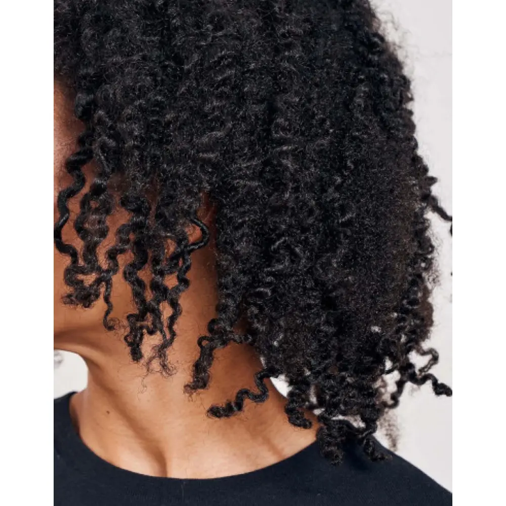 coloration-vegetale-noir-intense