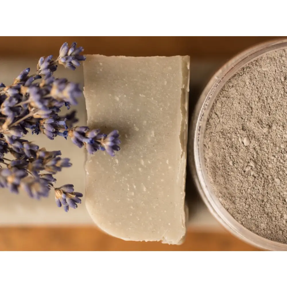 Sapone-naturale-alla-lavanda-e-argilla-verde-1