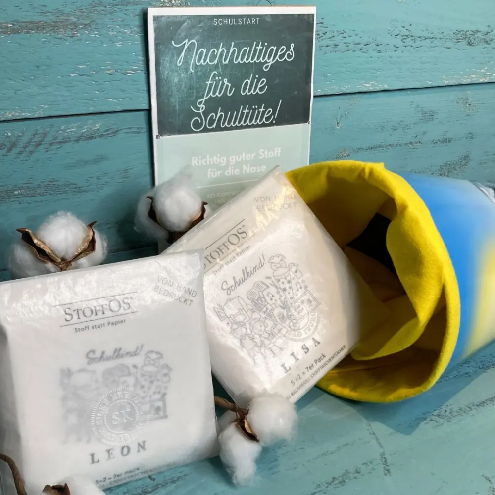 SchulkindHANDDRUCK7StoffOS_HANDDRUCK_VornameindividualisiertinPergamintuetemitSchultuete