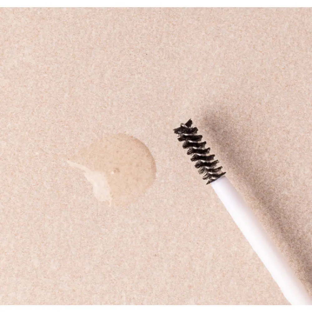 growth_brow_gel_bild4_edit_crop_730x730