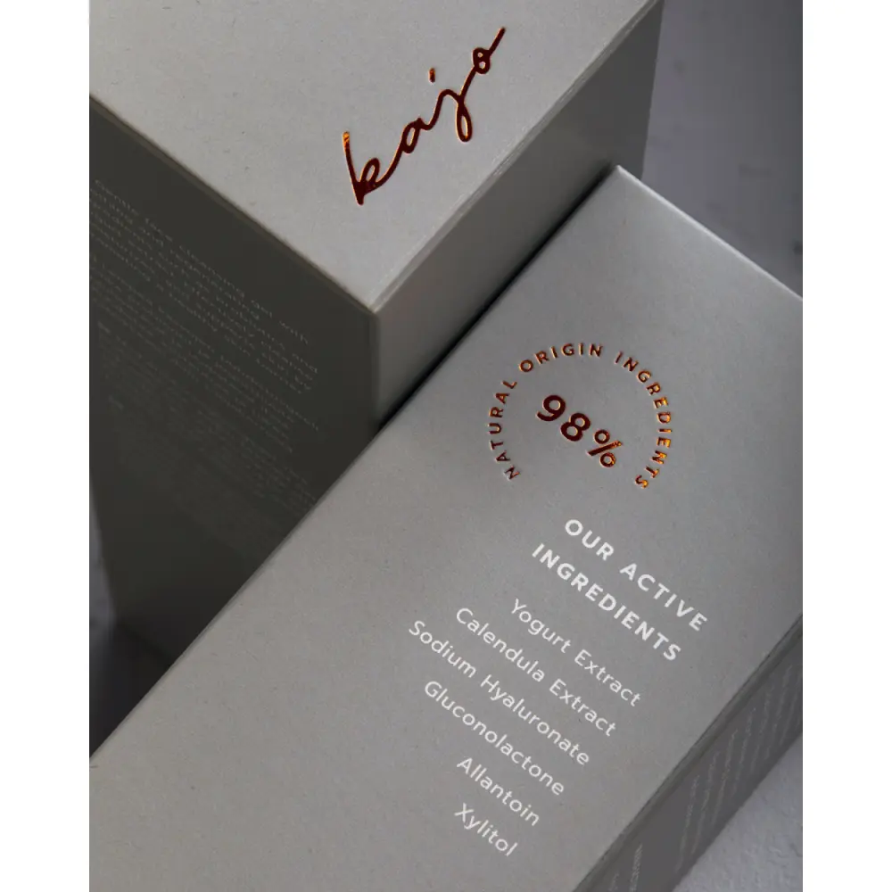 kajo-probiotic-facial-mist-2-probiotisk-ansiktsspray-naturkosmetik-vegan-arktisk-det-basta-bio_1440x1800_ec1c2a49-ca12-4ffa-9361-90a6fee92747_1400x