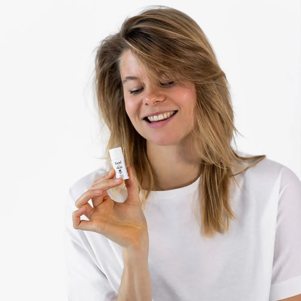 Food-for-Skin-lipbalm-caring-spf15-dali-zonderzooi