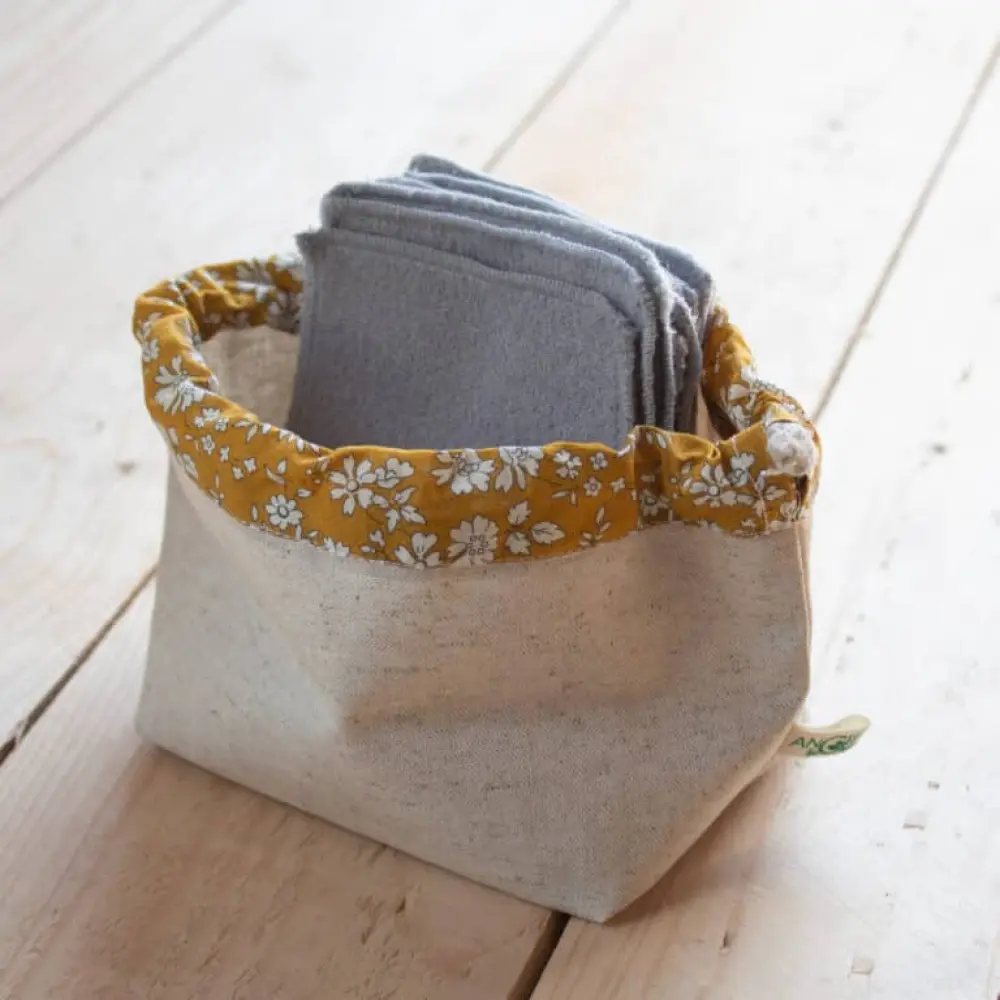 kit-lingettes-démaquillantes-2-768x768