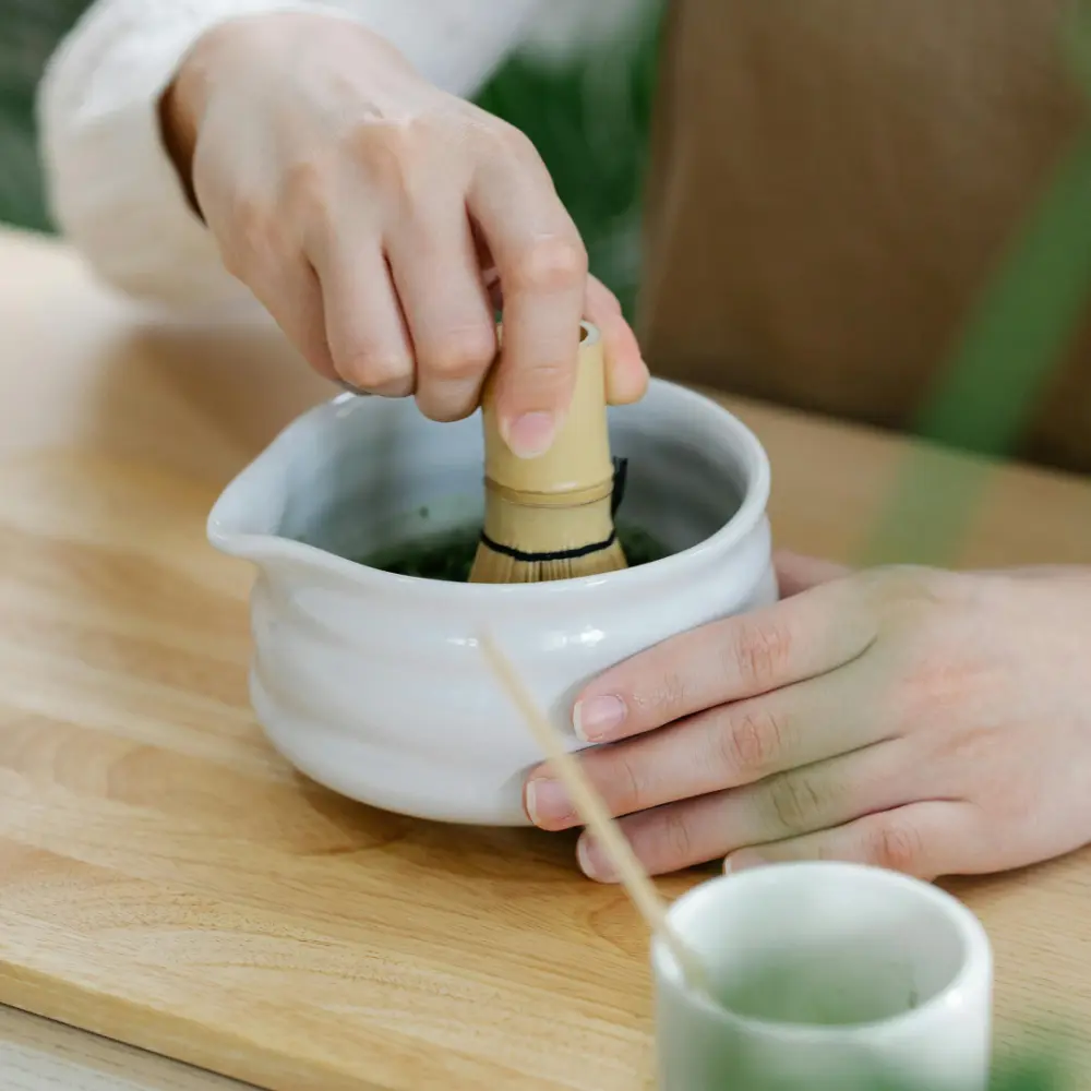 white_ceramic_matcha_bowl