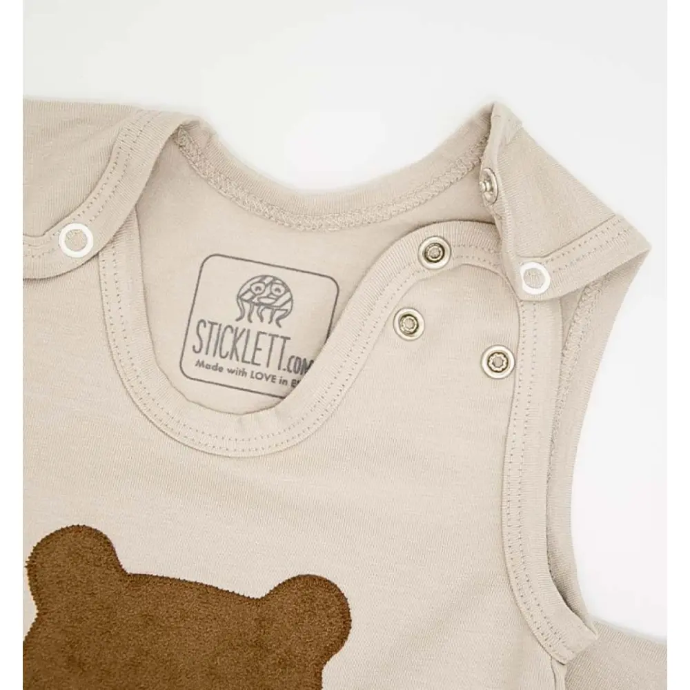 Baby-strampler-verlaengerbare-traeger-creme