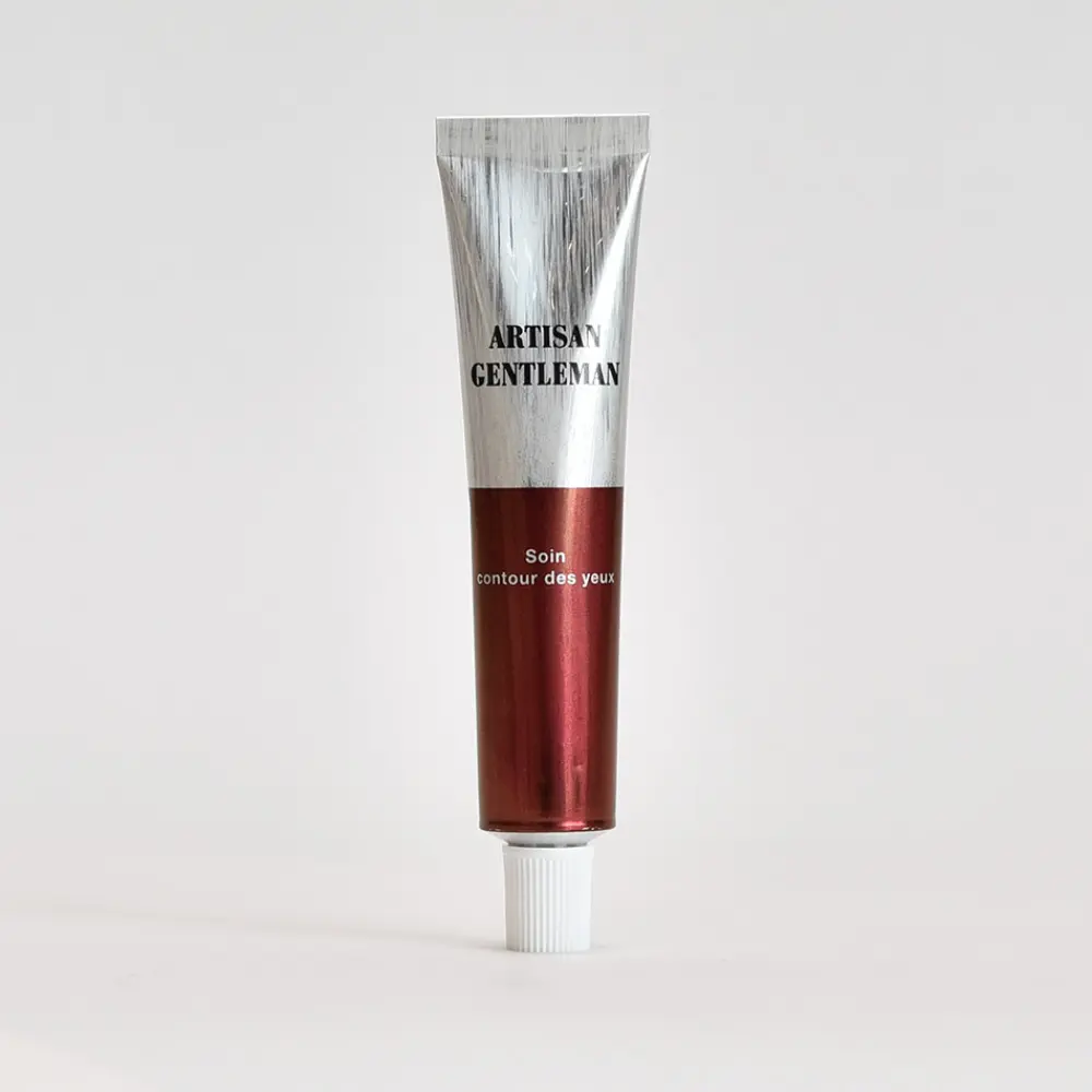 contour-des-yeux-homme