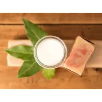 Sapone-naturale-al-latte-dasina-e-alloro-1