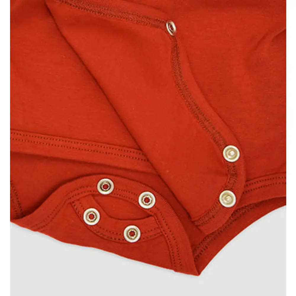 wickelbody-mitwachsend-verstellbare-knopfleiste