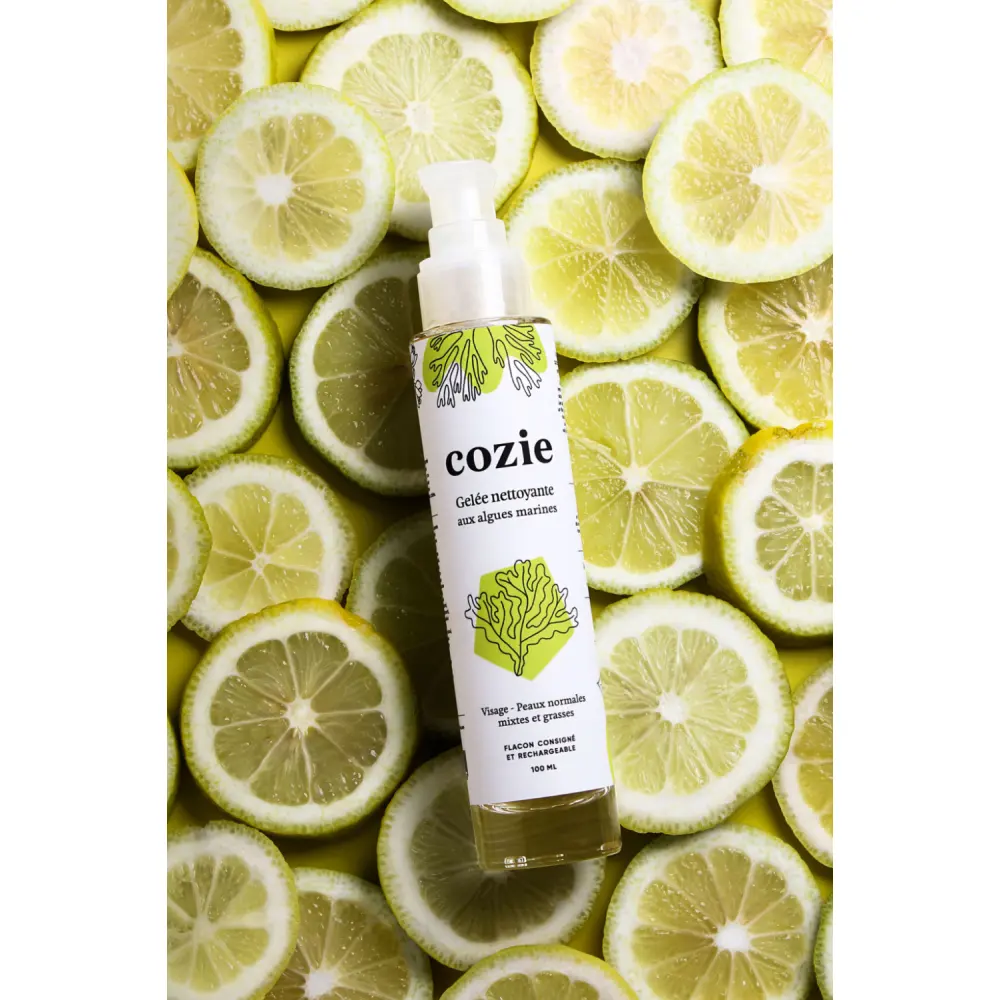 gelée-nettoyante-sur-fond-citrons-1-1024x1536