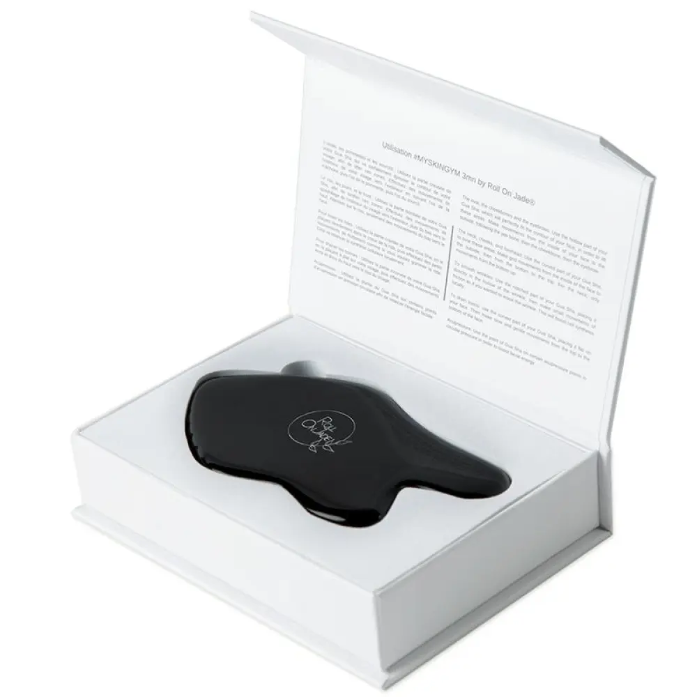 GUA-SHA-ULTIMATE-LIFT-OBSIDIENNE-NOIRE-Roll-On-Jade-3_2000x