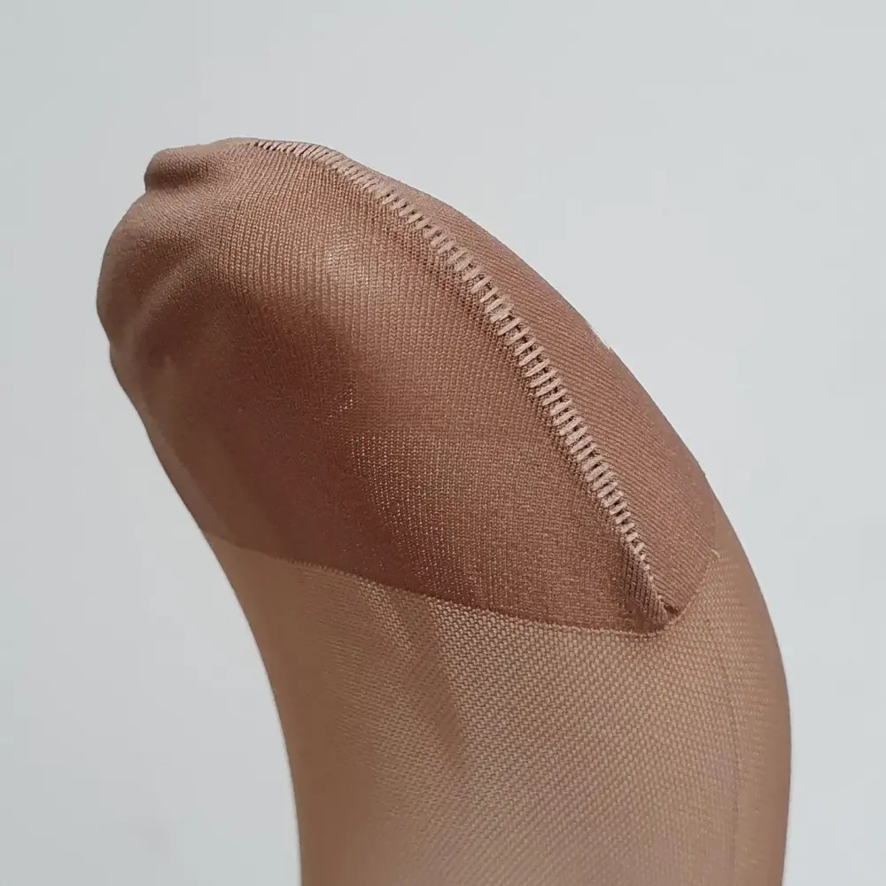 stutzstrumpf-70den-fur-strumpfhalter-bahner-strumpf-gmbh-18 (1)