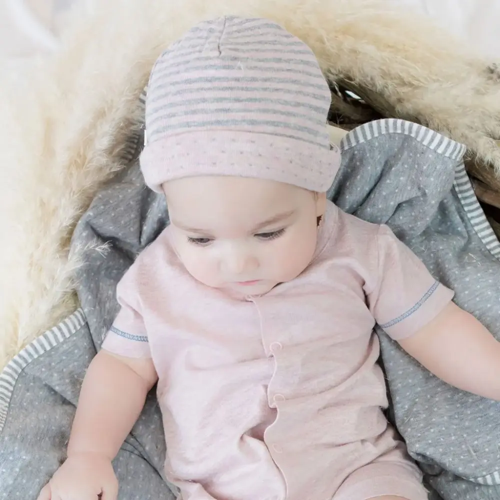 organicera-organic-baby-hat-rose-melange-3