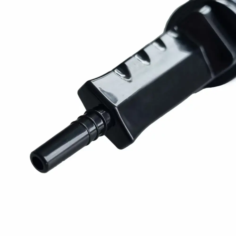 luftpumpe-fuer-aufblasbares-rueckenkissen~2