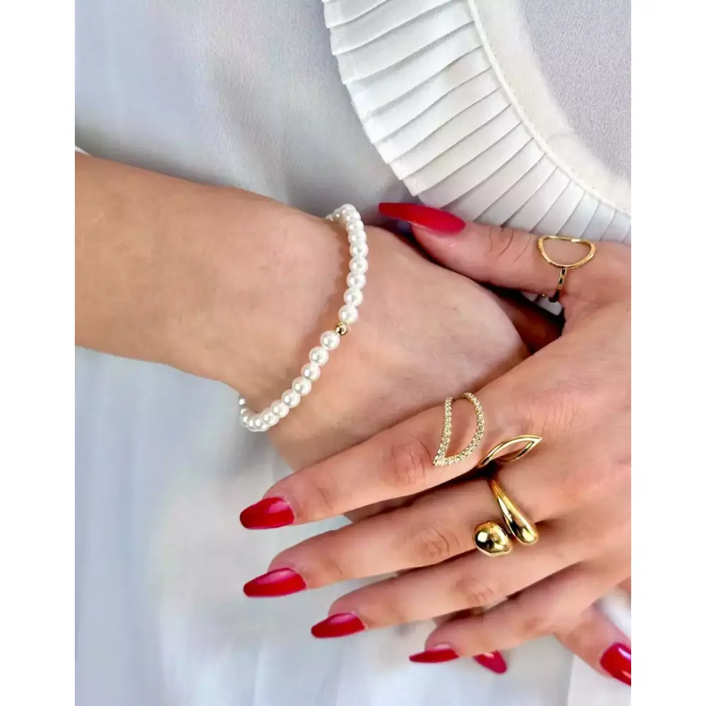 Bracelet-caixa-nacre-sur-mannequin-bijoux-bijoux-toulouse