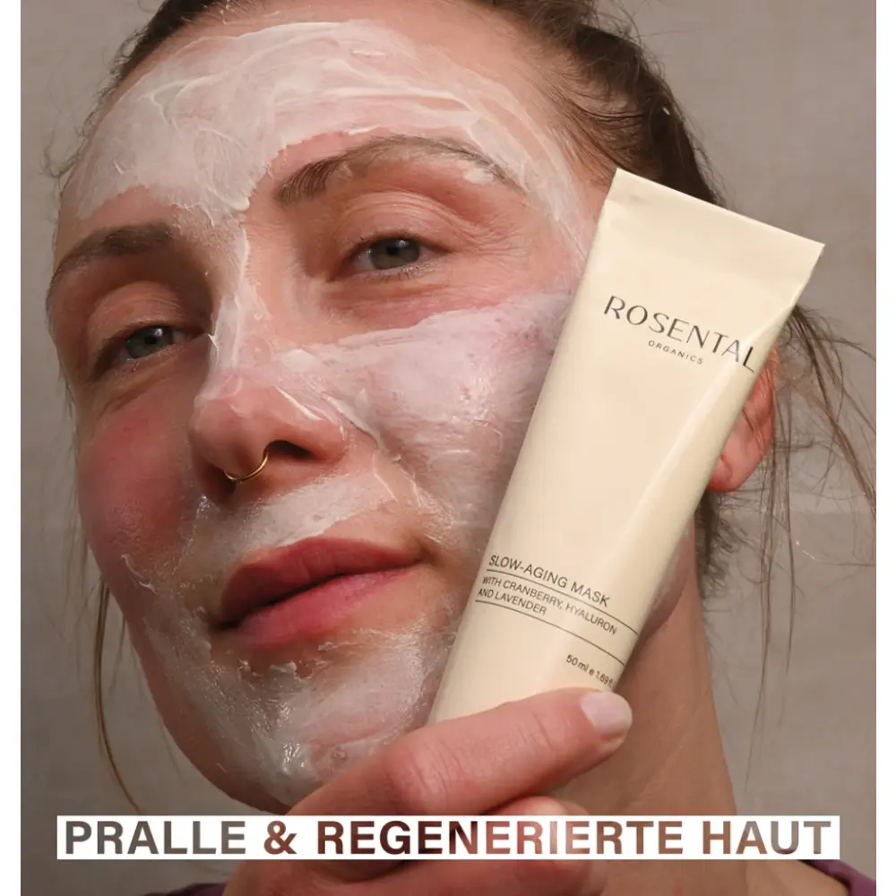 Masque Anti-Âge | avec Cranberry & Acide Hyaluronique Masque Anti-Âge | avec Cranberry & Acide Hyaluronique